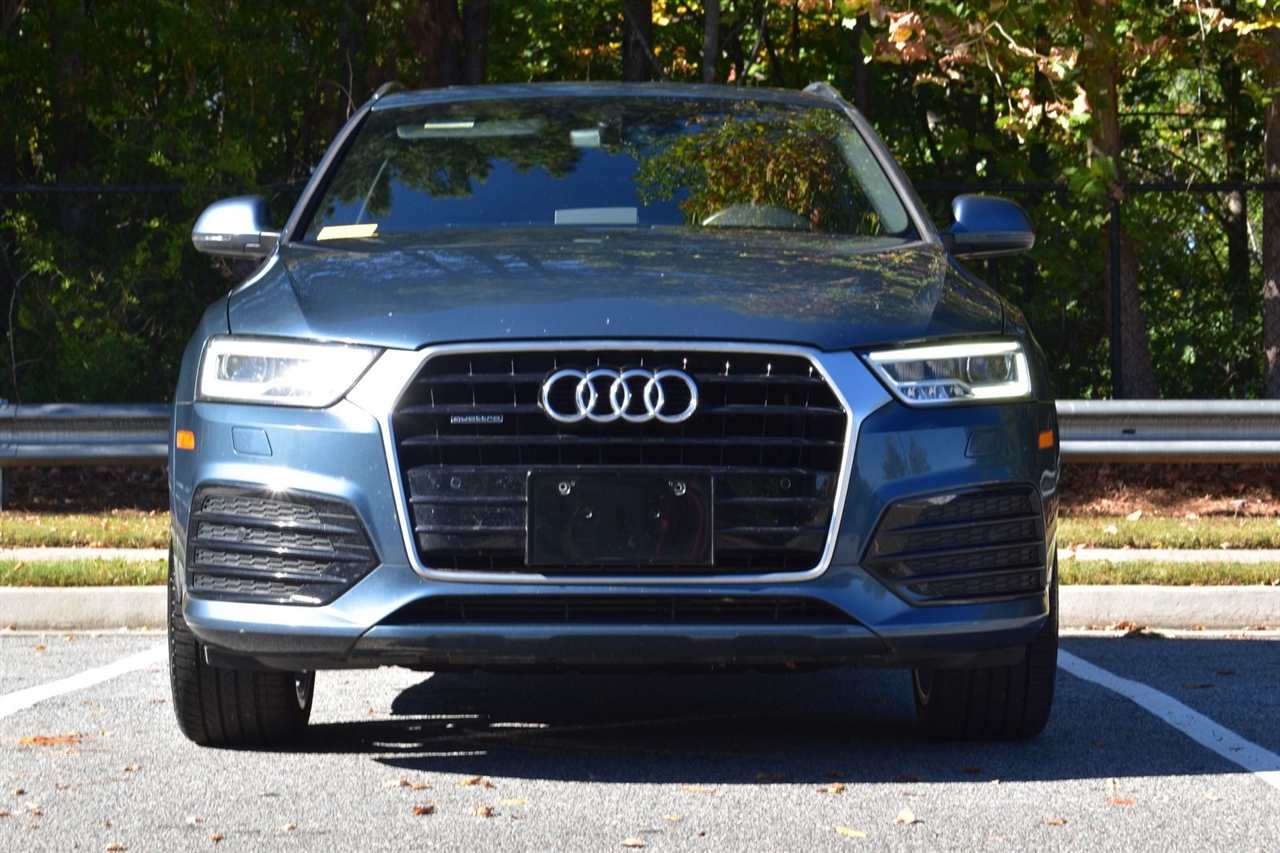 Audi Q3 2.0 TFSI Sport Premium Plus quattro AWD 2018 Audi Q3 2.0 TFSI Sport Premium Plus quattro AWD 2018