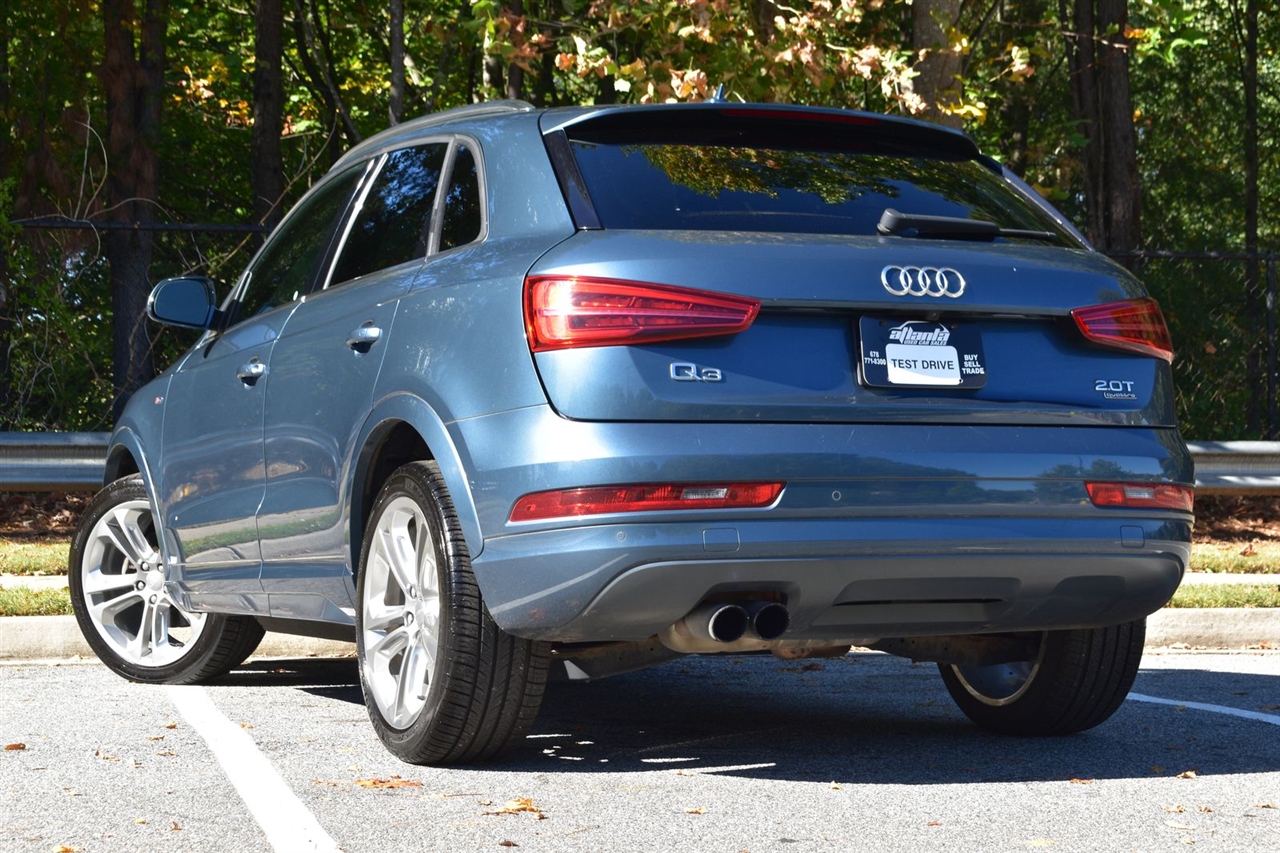 Audi Q3 2.0 TFSI Sport Premium Plus quattro AWD 2018 Audi Q3 2.0 TFSI Sport Premium Plus quattro AWD 2018