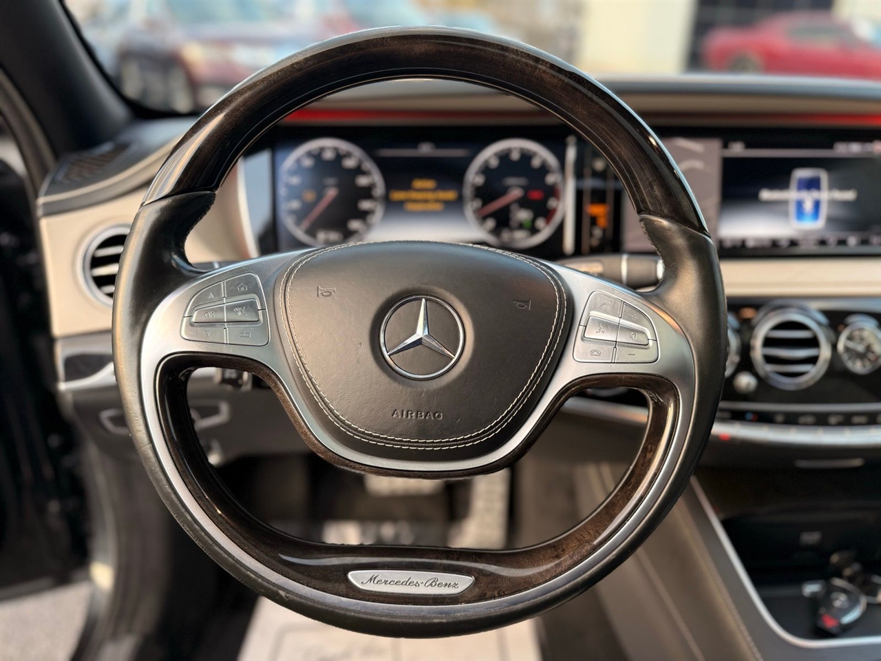 Mercedes-Benz S-Class 4dr Sdn Maybach S 600 RWD 2016