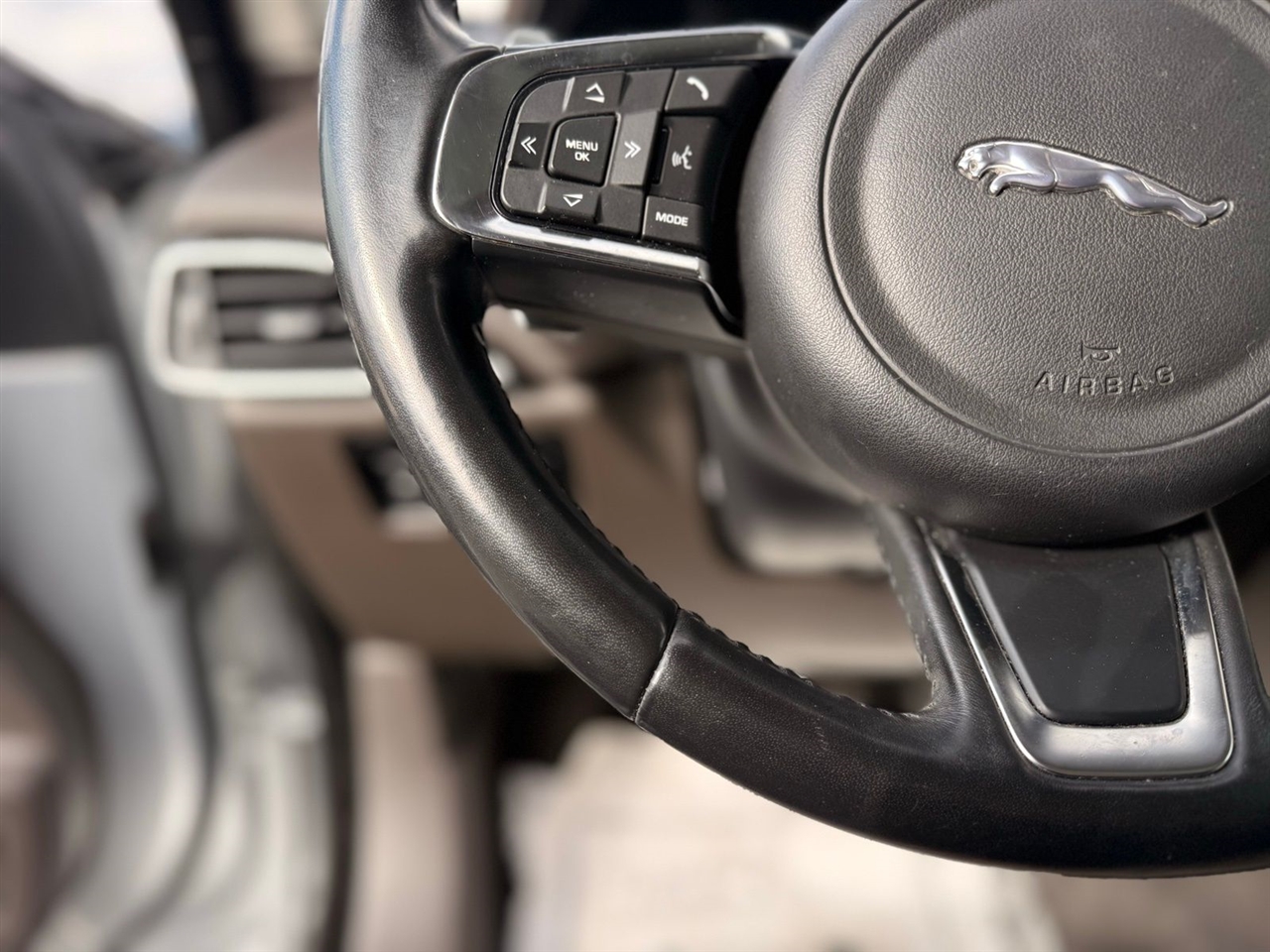 Jaguar F-Pace 25t Prestige AWD 2018