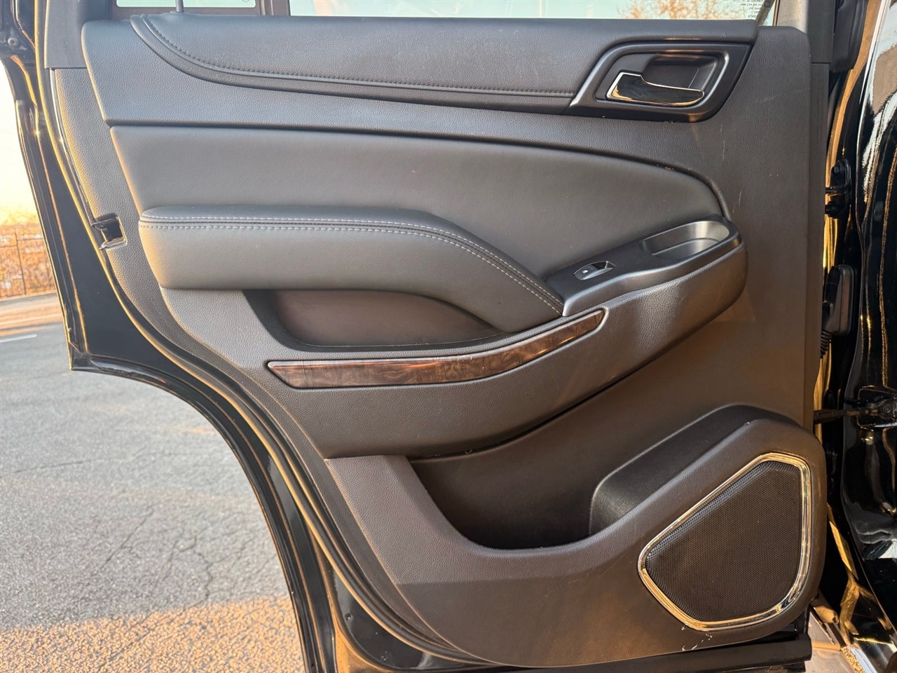 Chevrolet Tahoe 4WD 4dr LT 2016