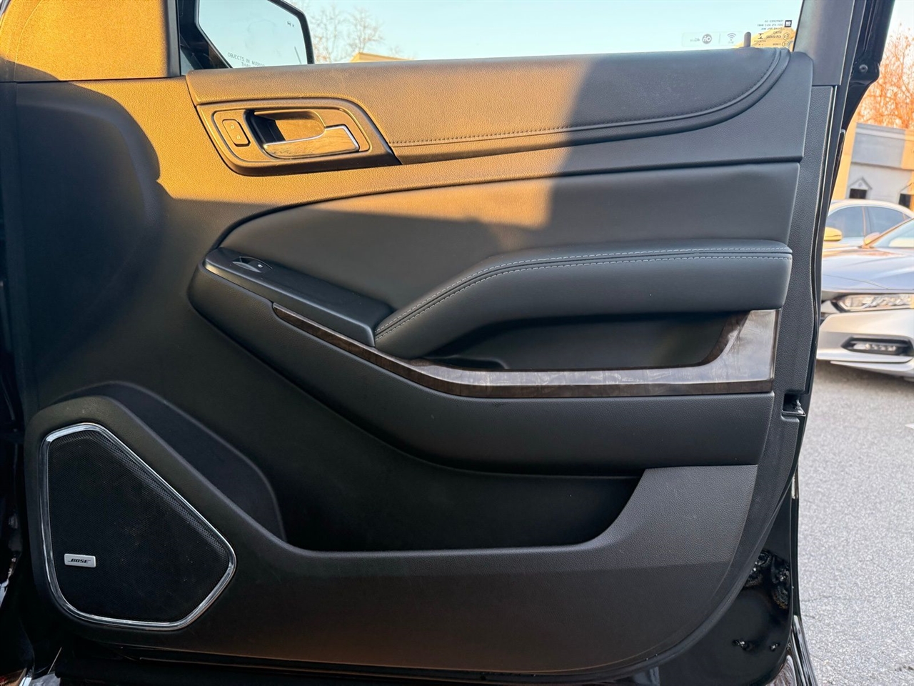 Chevrolet Tahoe 4WD 4dr LT 2016