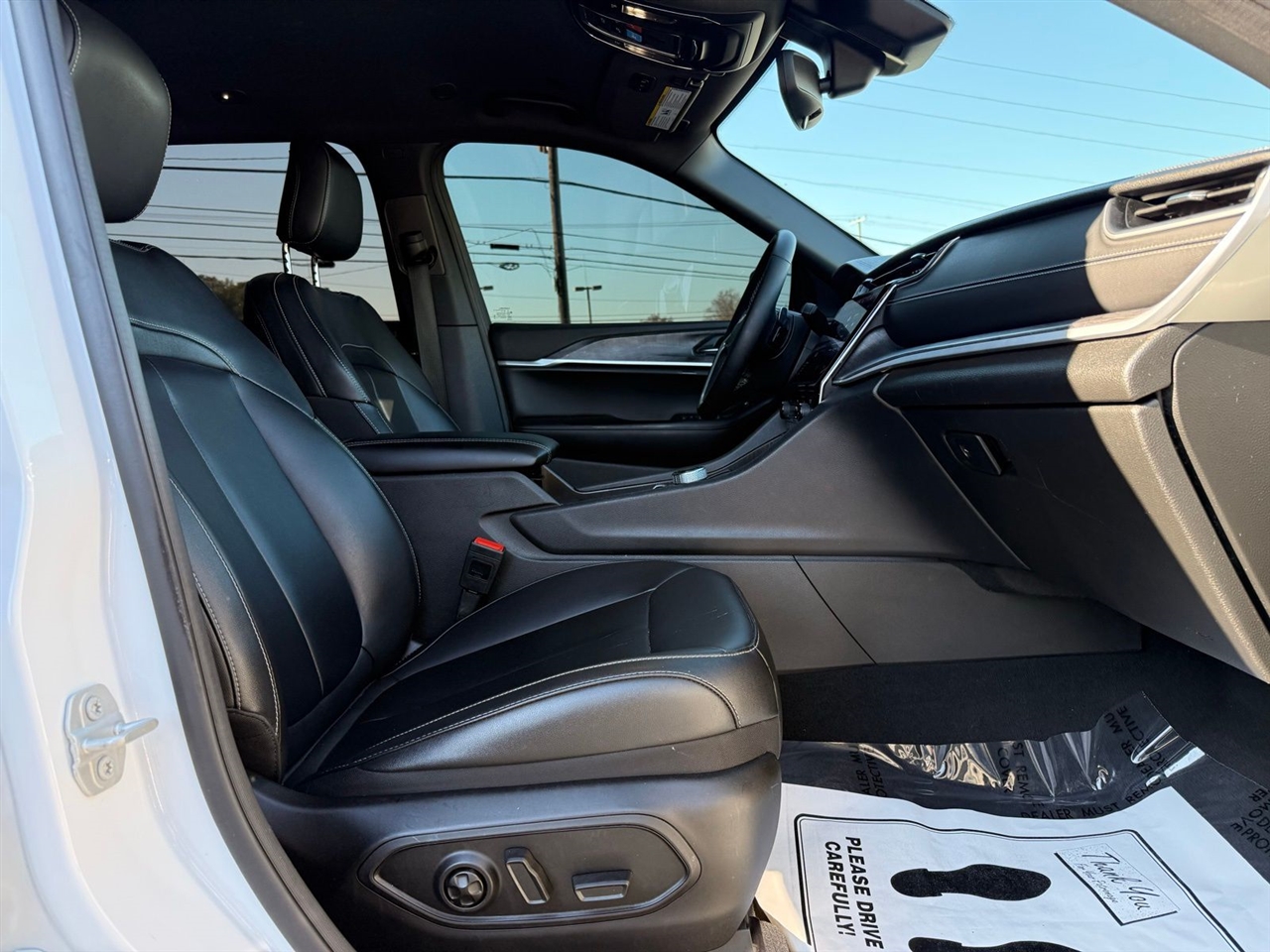 Jeep Grand Cherokee L Limited 4x2 2024