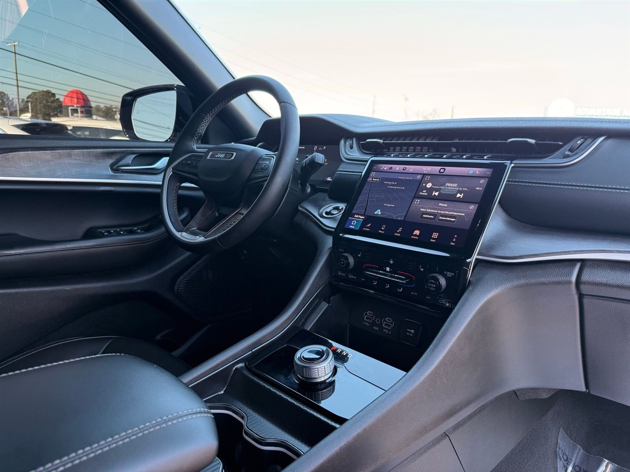 Jeep Grand Cherokee L Limited 4x2 2024