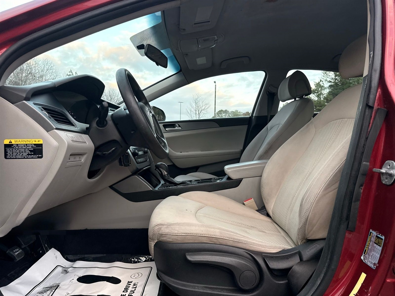 Hyundai Sonata 4dr Sdn 2.4L SE 2015