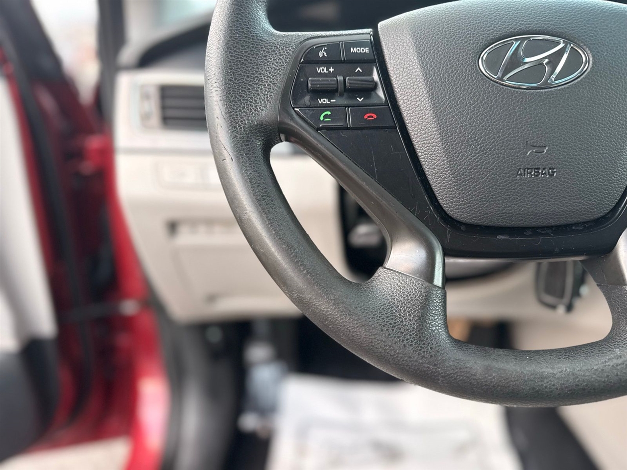 Hyundai Sonata 4dr Sdn 2.4L SE 2015