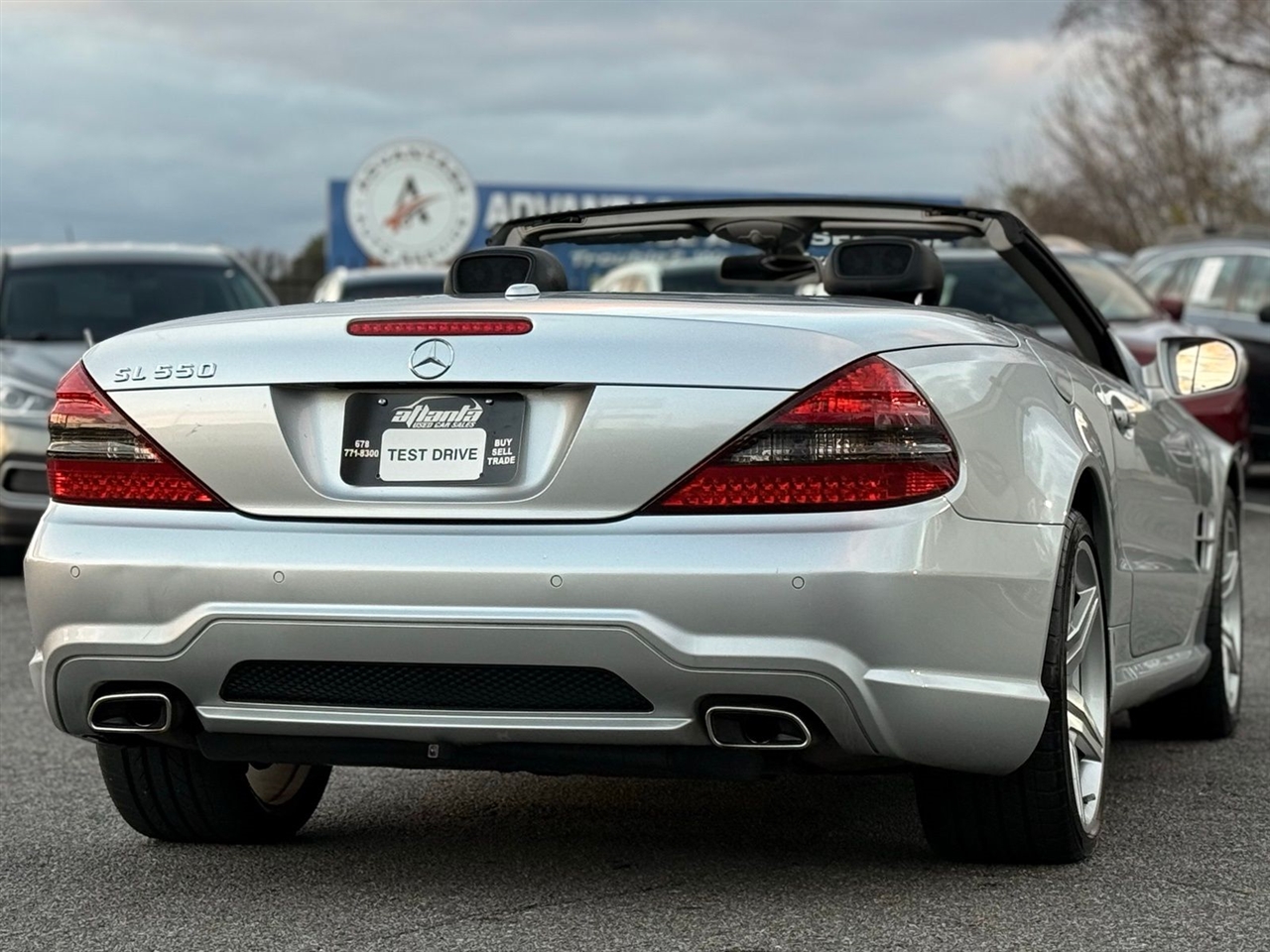 Mercedes-Benz SL-Class 2dr Roadster SL 550 2011