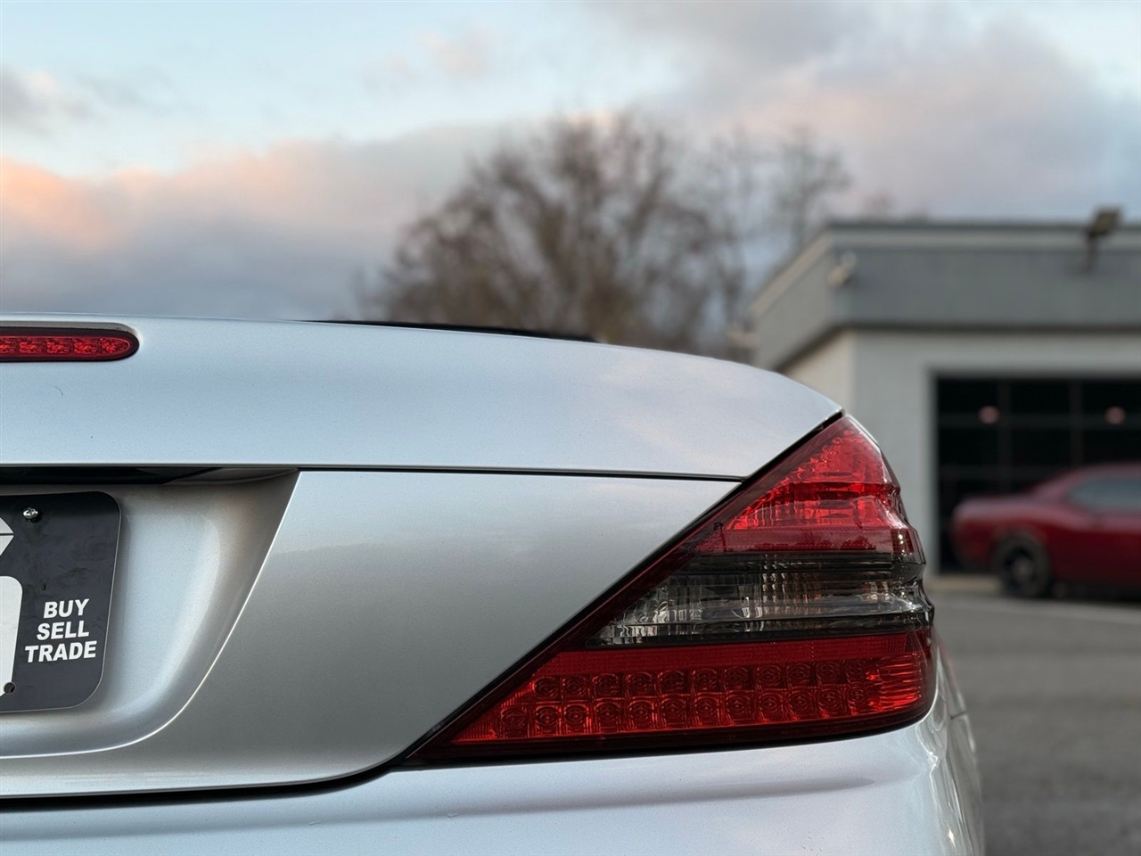 Mercedes-Benz SL-Class 2dr Roadster SL 550 2011