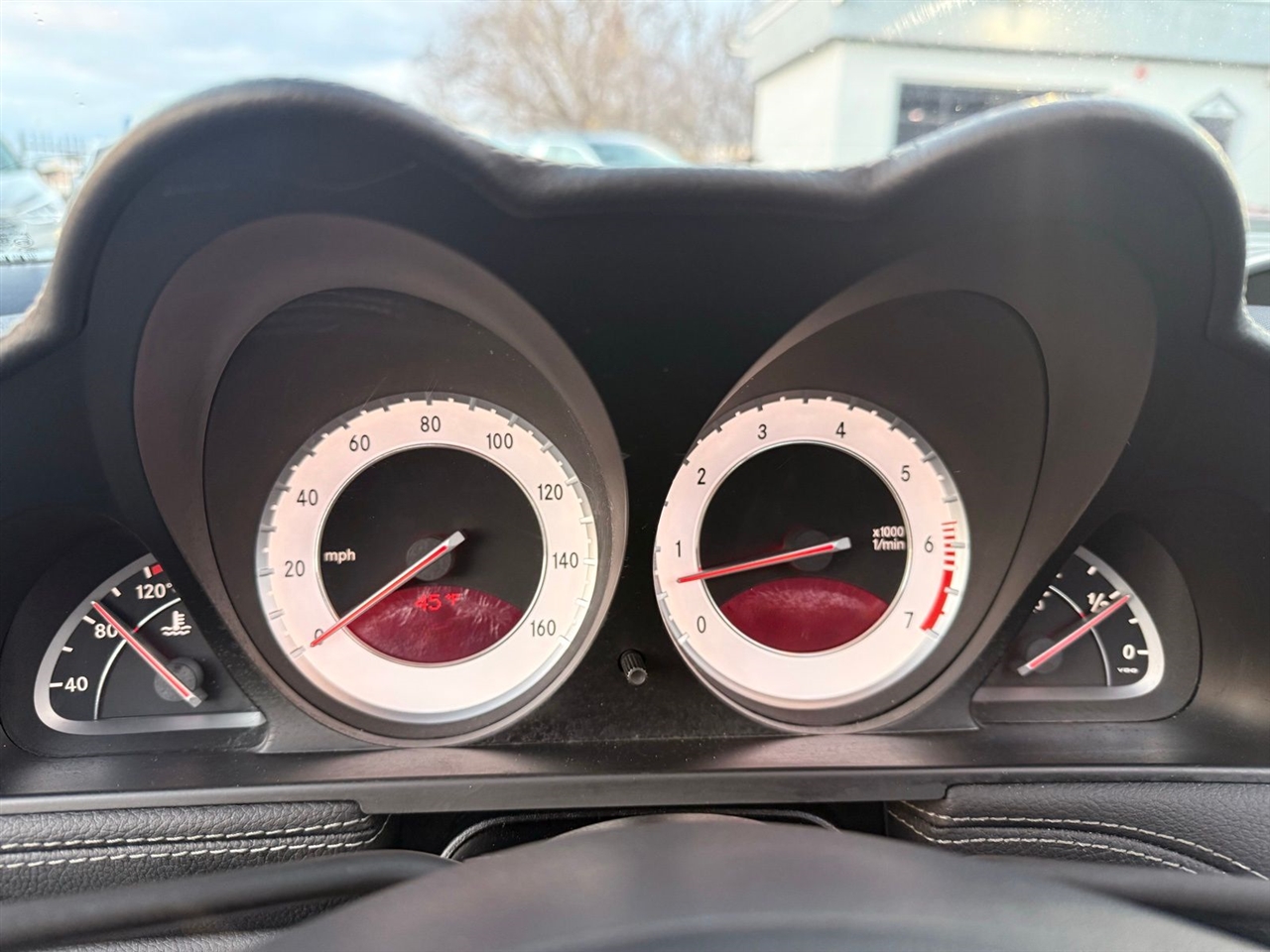 Mercedes-Benz SL-Class 2dr Roadster SL 550 2011