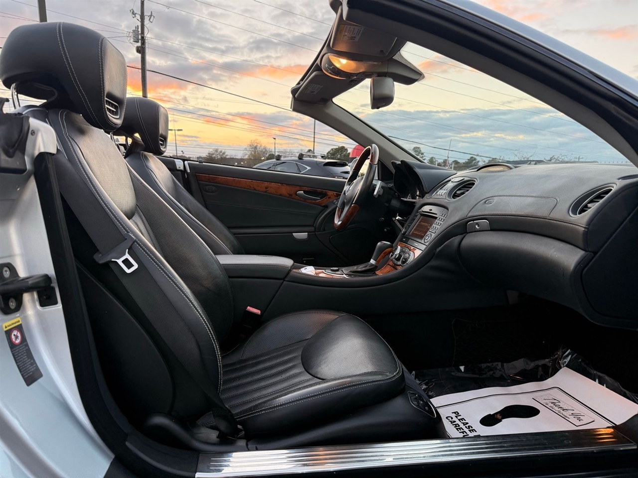 Mercedes-Benz SL-Class 2dr Roadster SL 550 2011