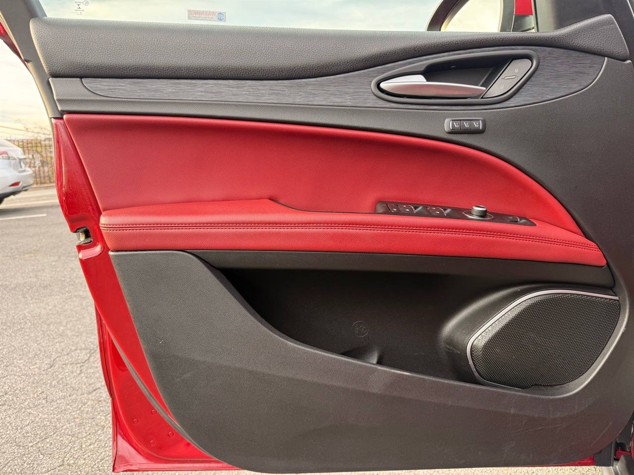 Alfa Romeo Stelvio RWD 2019