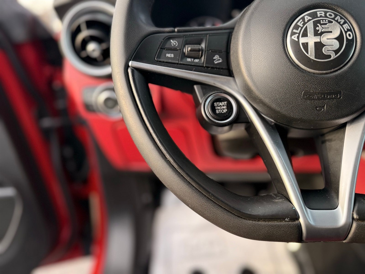 Alfa Romeo Stelvio RWD 2019