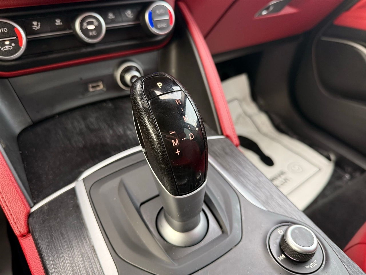 Alfa Romeo Stelvio RWD 2019