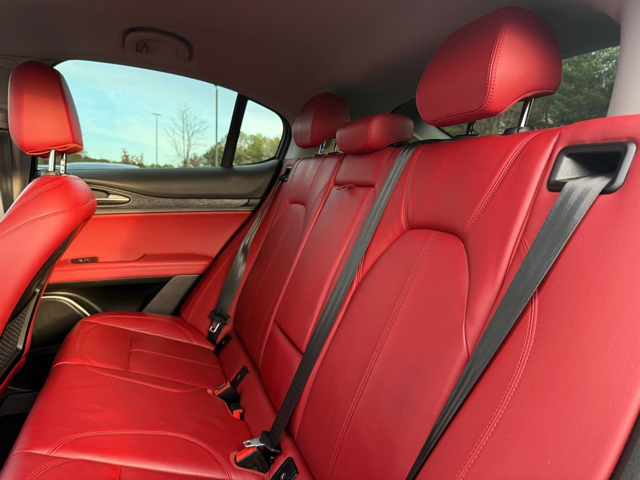 Alfa Romeo Stelvio RWD 2019