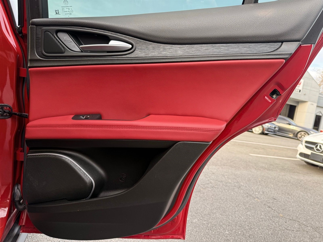 Alfa Romeo Stelvio RWD 2019