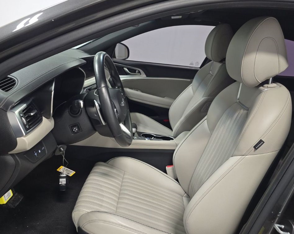 Genesis G70 2.0T AWD 2023