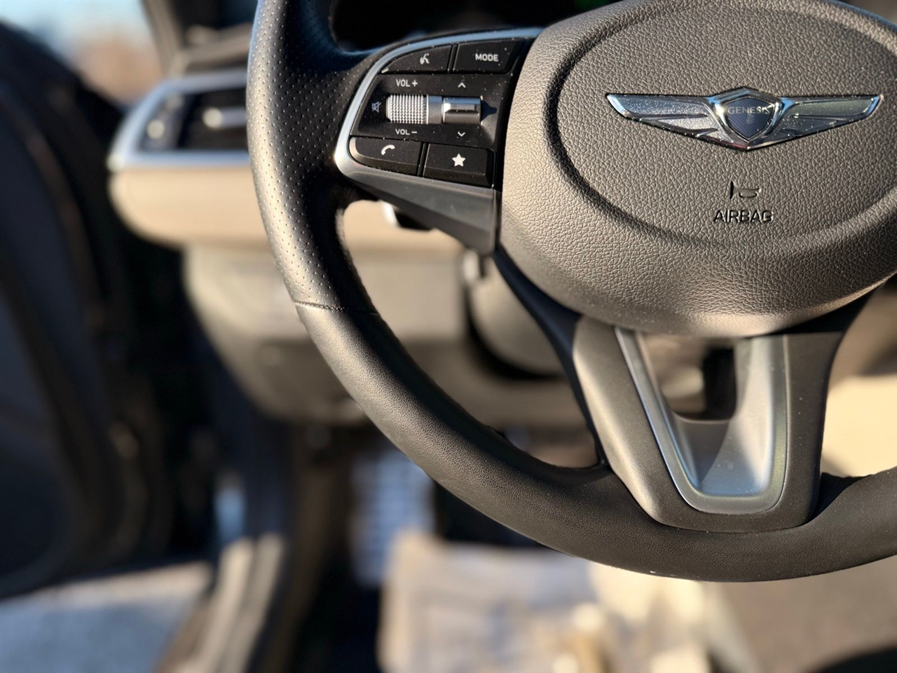 Genesis G70 2.0T AWD 2023