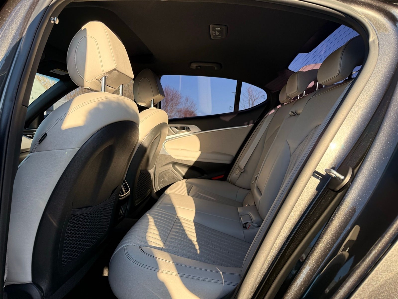 Genesis G70 2.0T AWD 2023