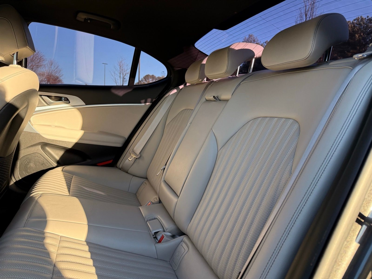 Genesis G70 2.0T AWD 2023