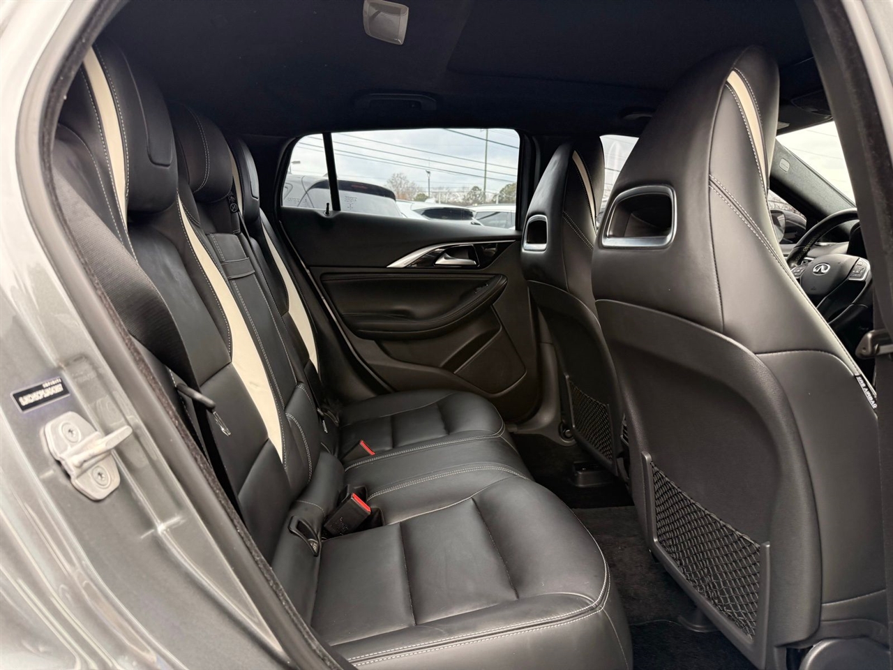 Infiniti QX30 Sport FWD 2018