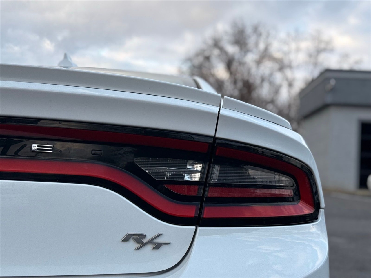 Dodge Charger 4dr Sdn RT RWD 2015