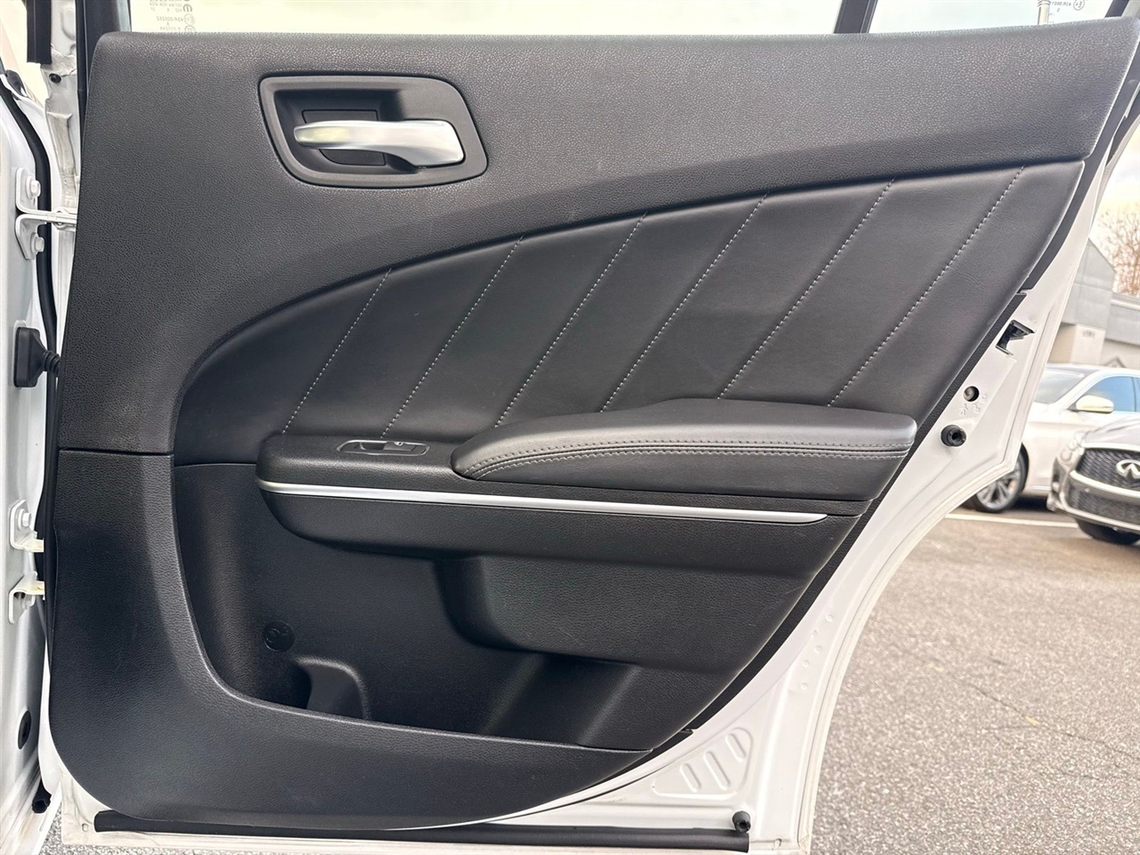 Dodge Charger 4dr Sdn RT RWD 2015