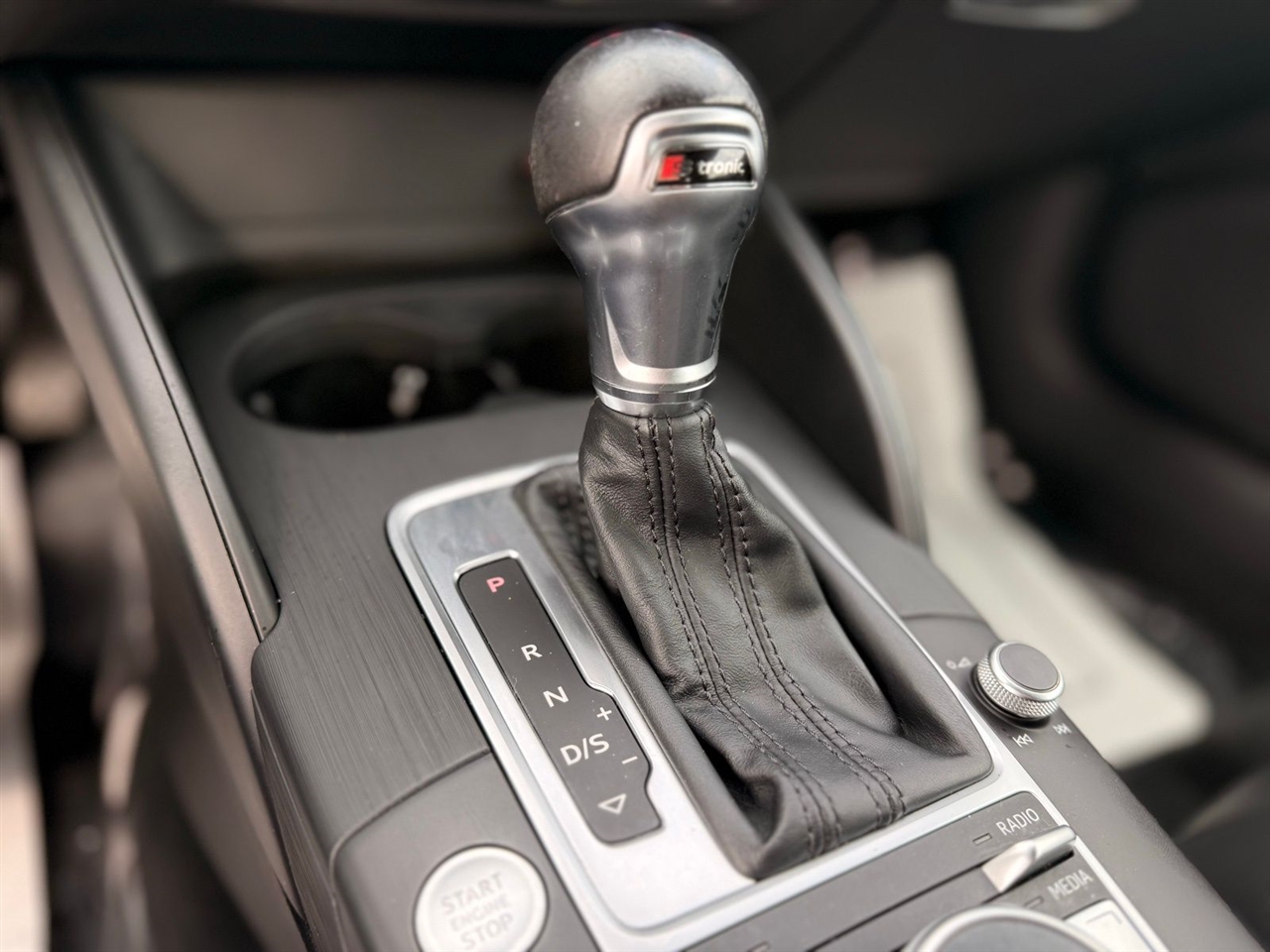 Audi A3 2dr Cabriolet quattro 2.0T Premium Plus 2015