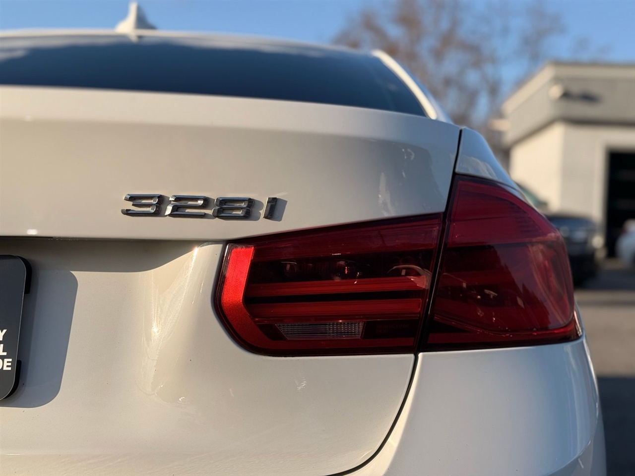 BMW 3 Series 4dr Sdn 328i xDrive AWD SULEV South Africa 2016