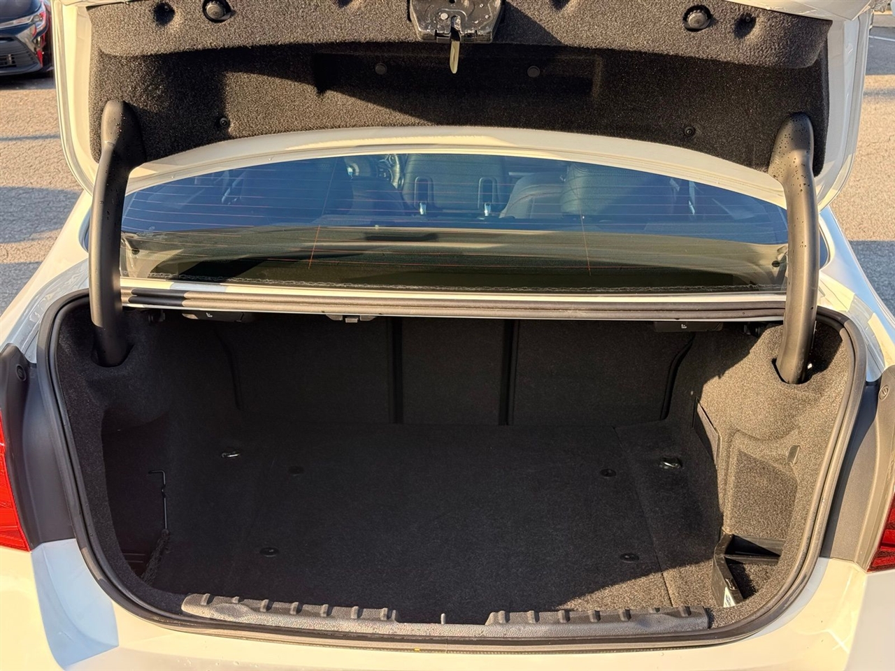 BMW 3 Series 4dr Sdn 328i xDrive AWD SULEV South Africa 2016