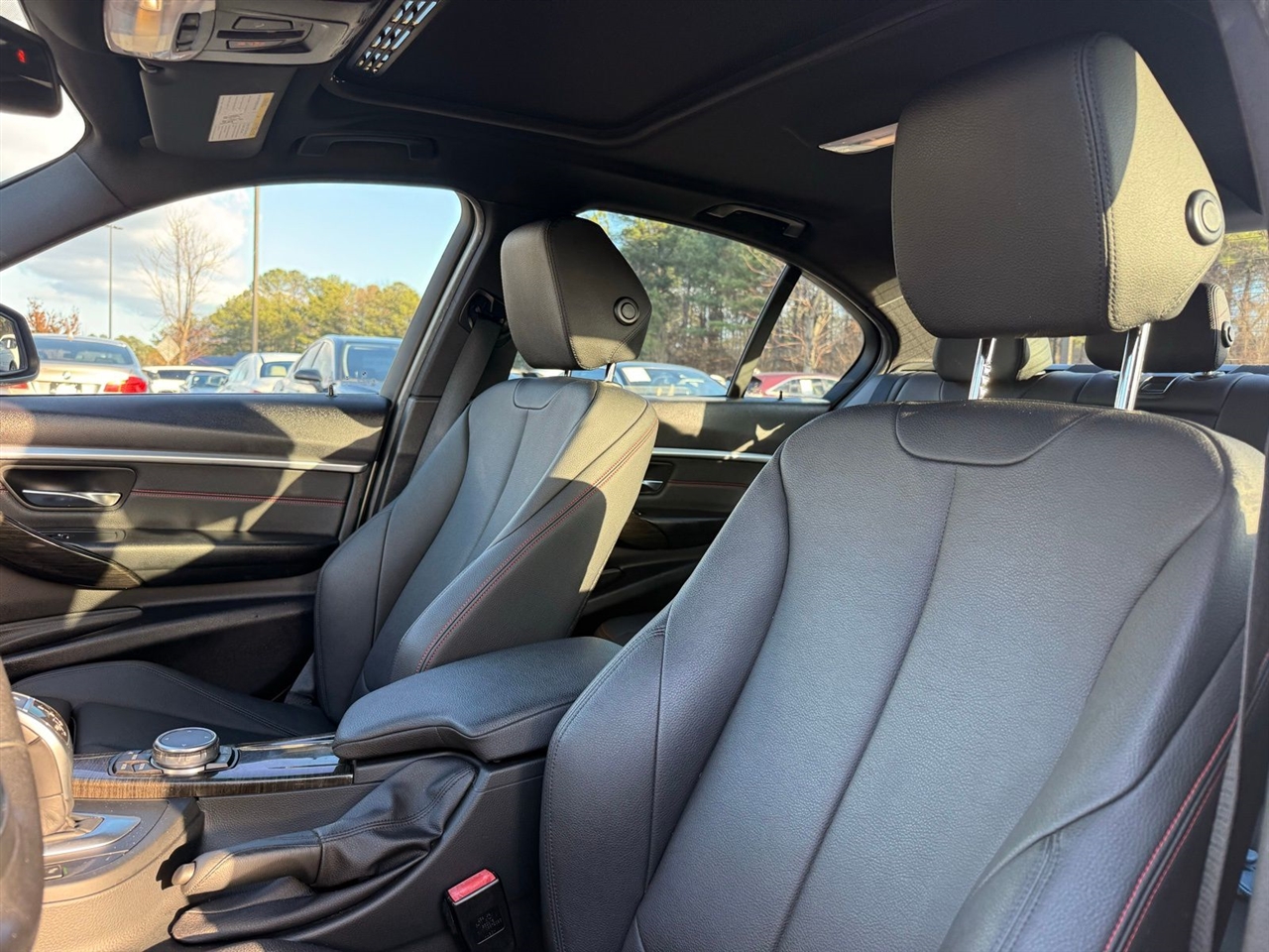 BMW 3 Series 4dr Sdn 328i xDrive AWD SULEV South Africa 2016