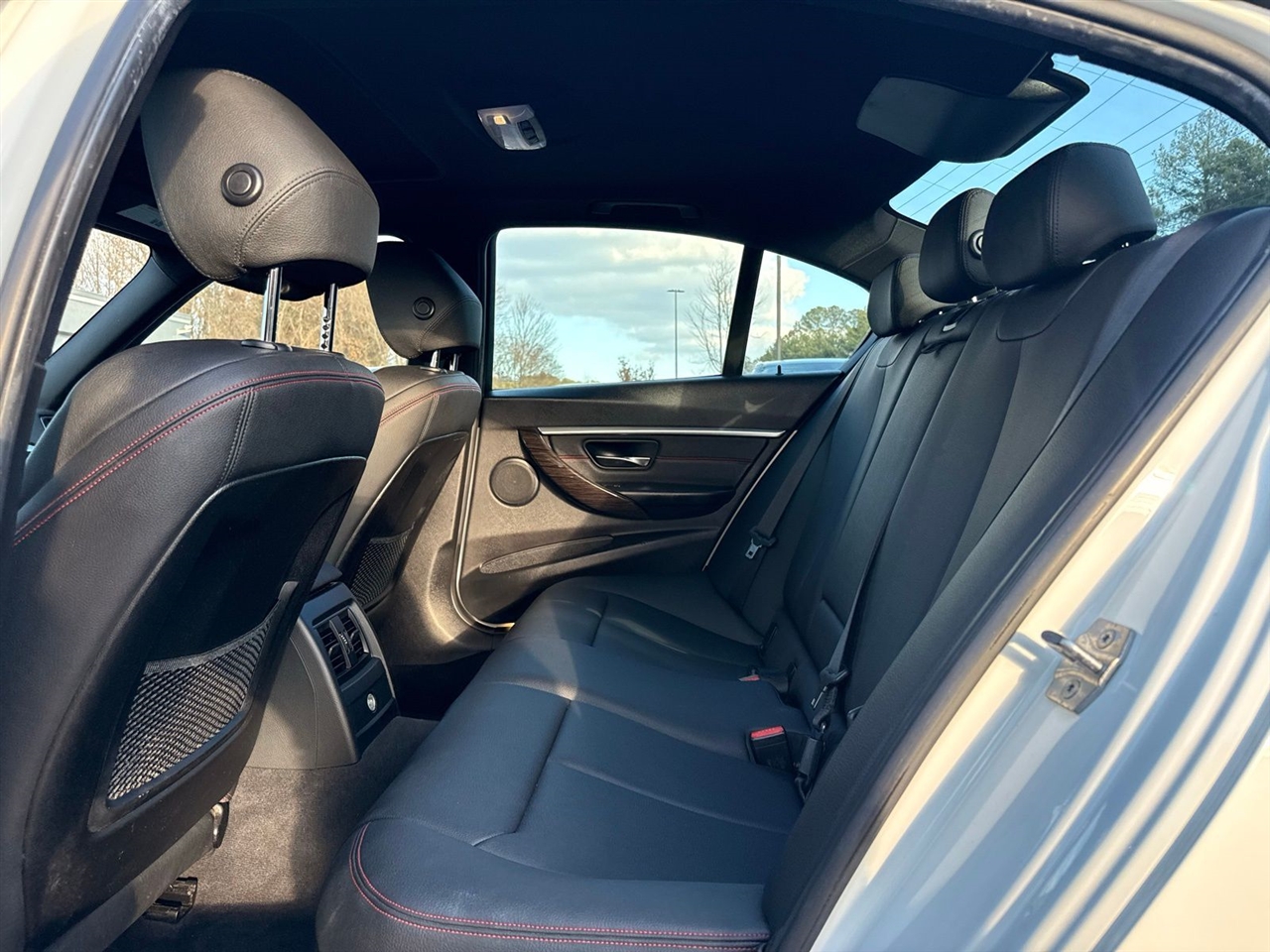 BMW 3 Series 4dr Sdn 328i xDrive AWD SULEV South Africa 2016