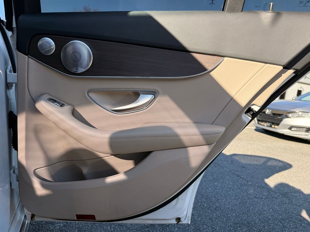 Mercedes-Benz C-Class C 300 4MATIC Sedan 2021