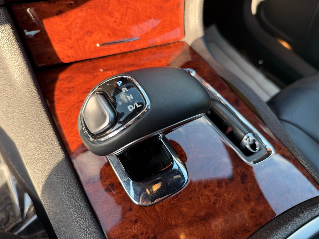 Chrysler 300 4dr Sdn RWD 2014