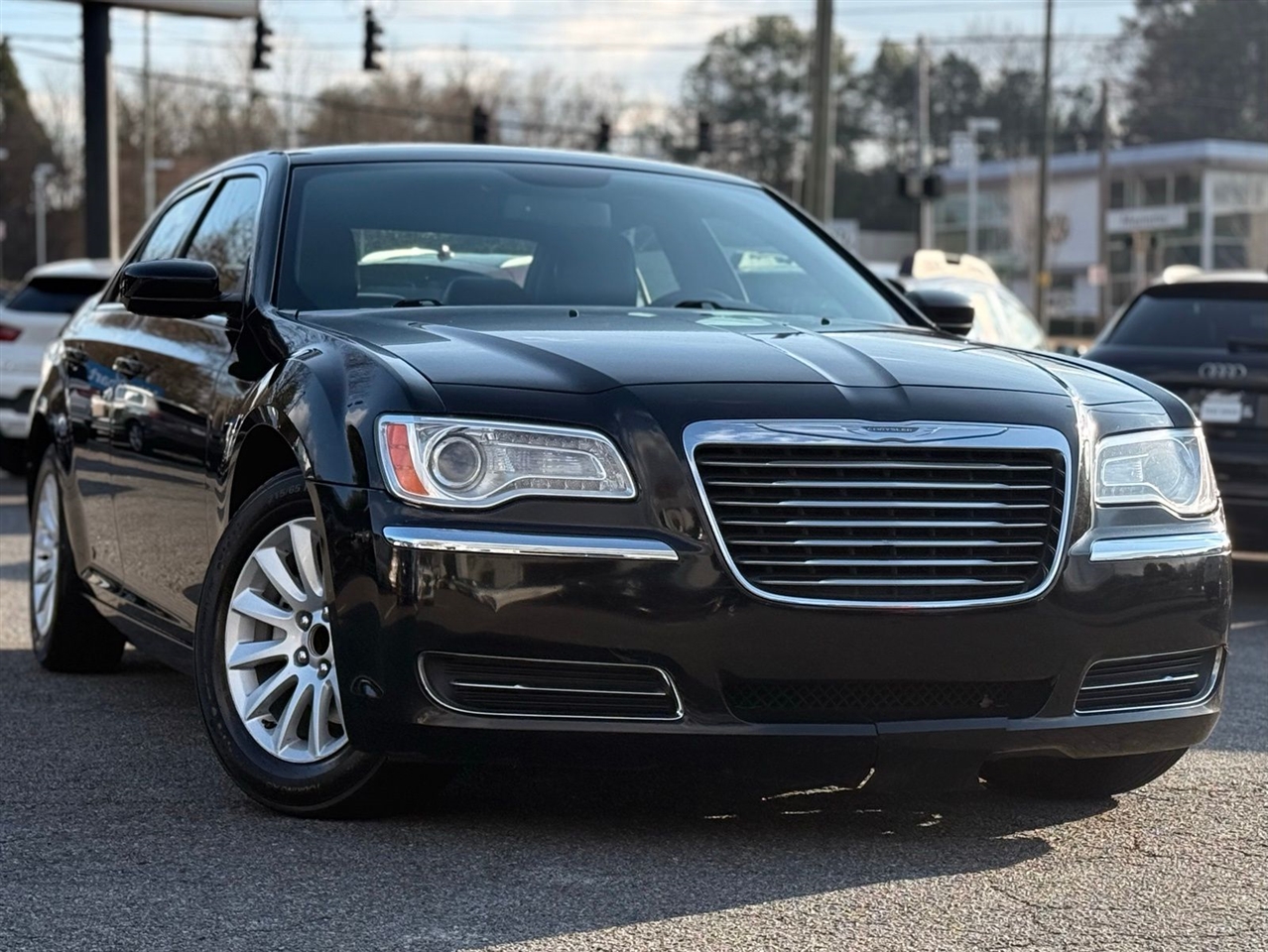 Chrysler 300 4dr Sdn RWD 2014