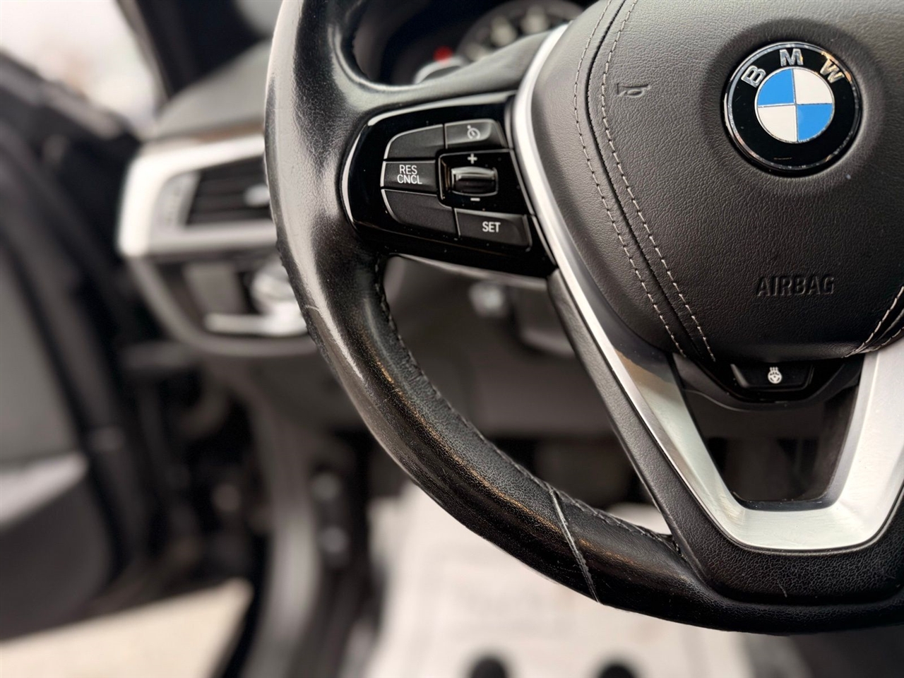 BMW 5 Series 530i xDrive Sedan 2019