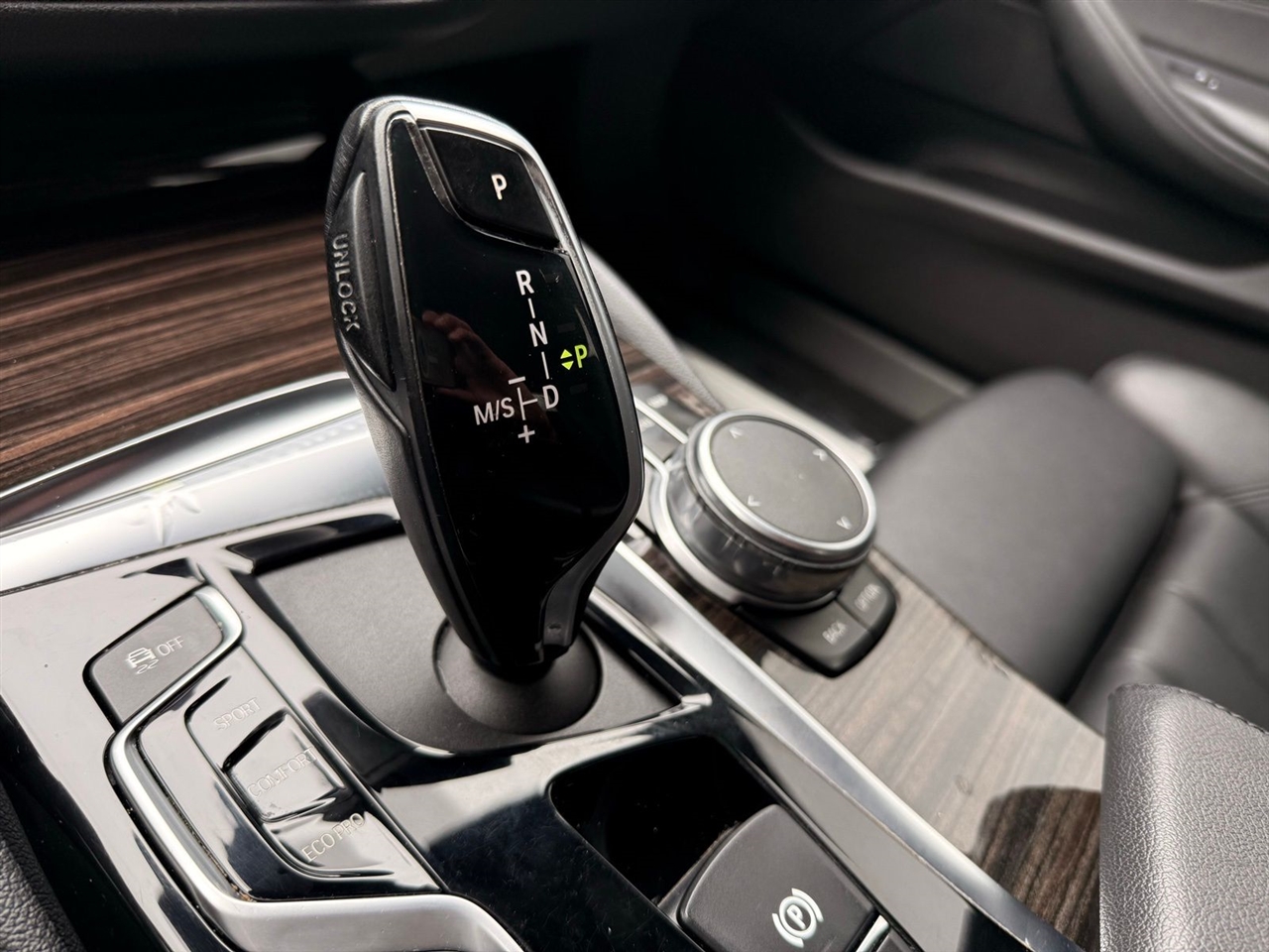 BMW 5 Series 530i xDrive Sedan 2019