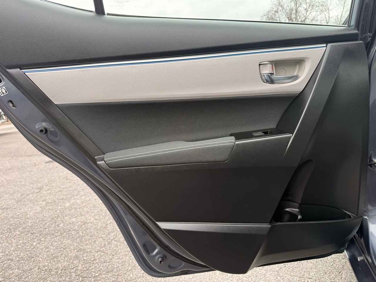 Toyota Corolla 4dr Sdn CVT S w/Special Edition Pkg (Natl) 2016