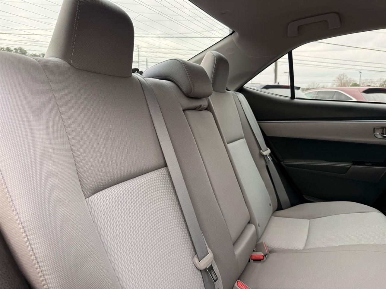 Toyota Corolla 4dr Sdn CVT S w/Special Edition Pkg (Natl) 2016