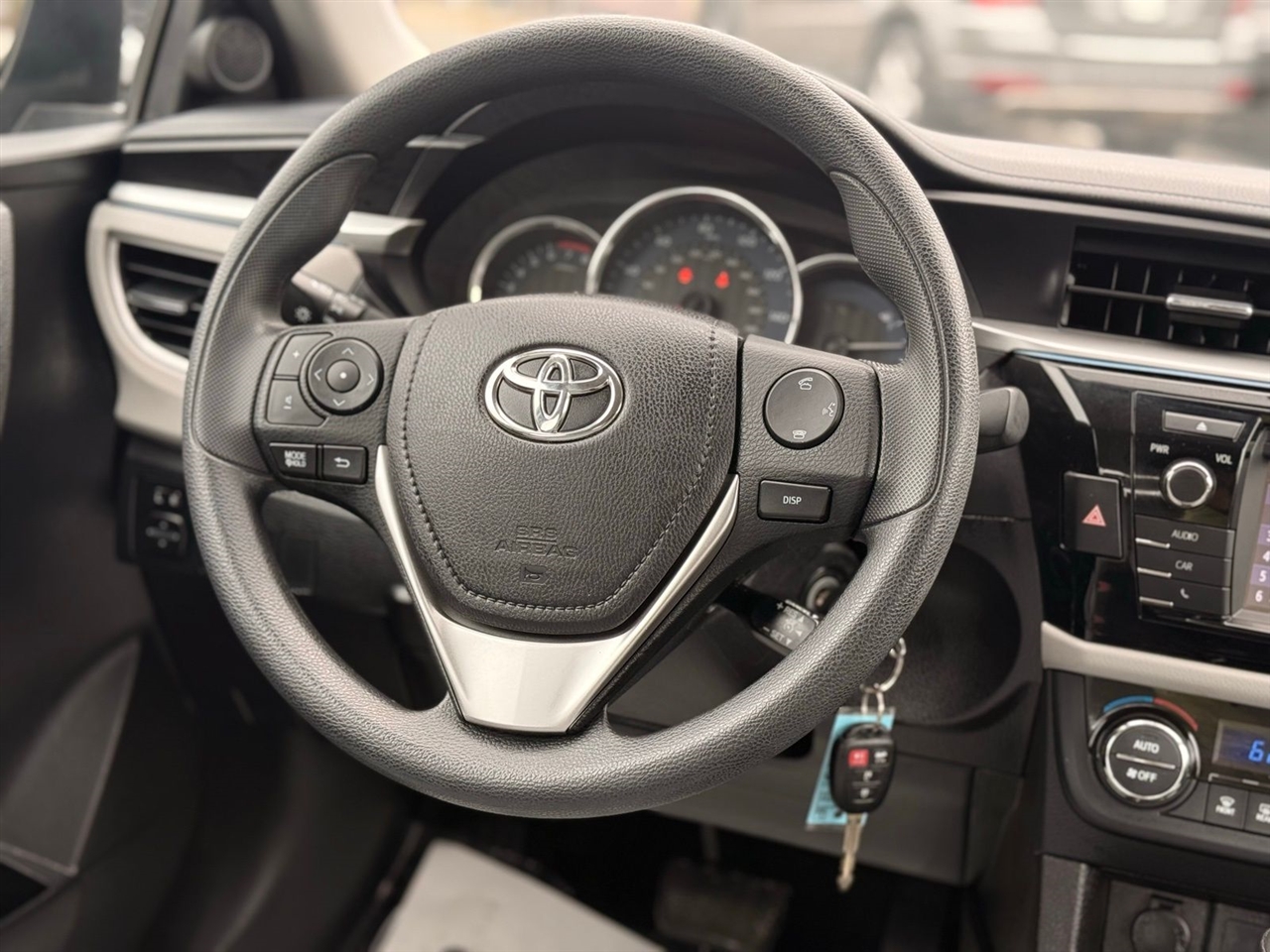 Toyota Corolla 4dr Sdn CVT S w/Special Edition Pkg (Natl) 2016