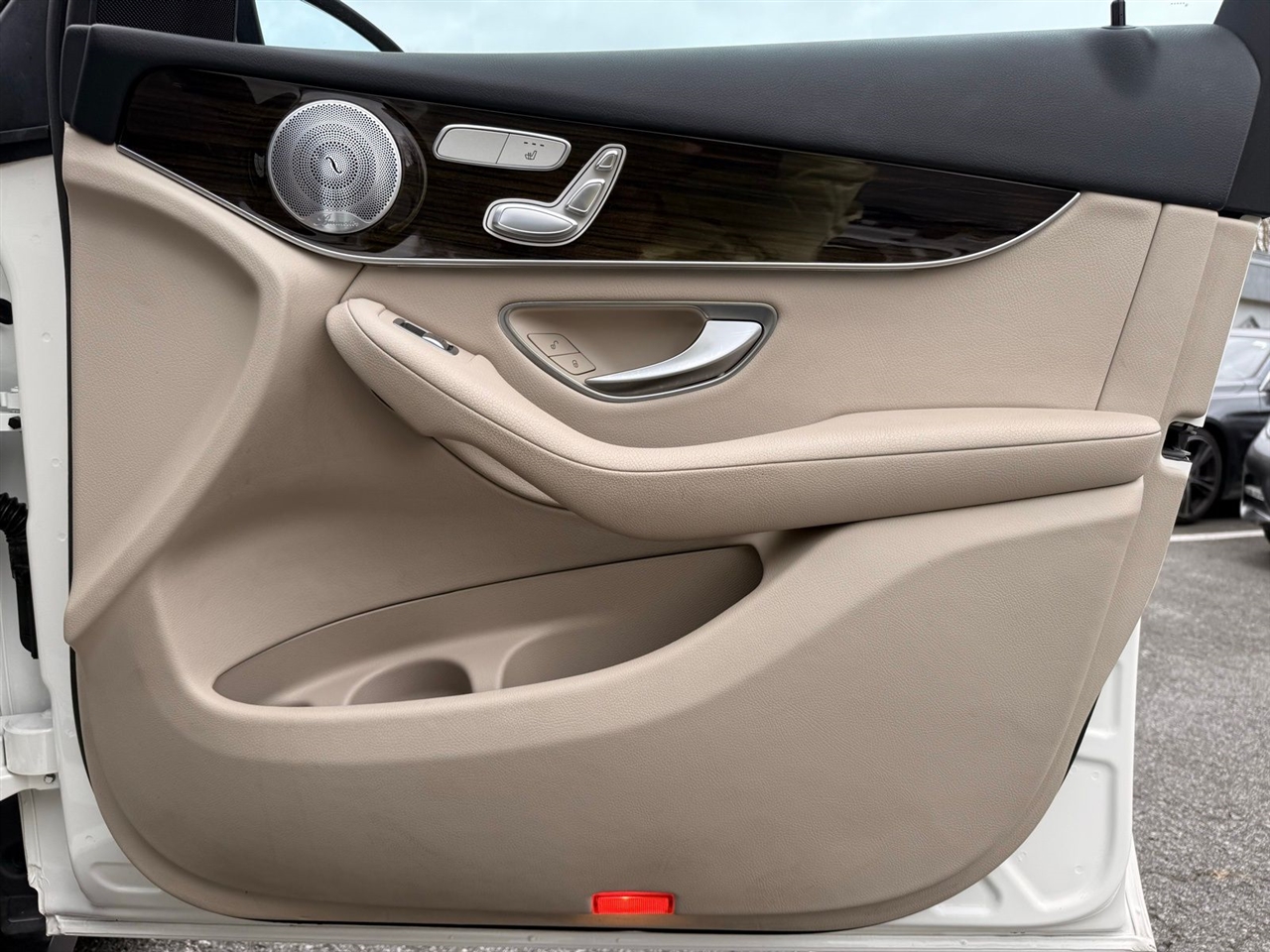 Mercedes-Benz GLC GLC 300 4MATIC SUV 2017