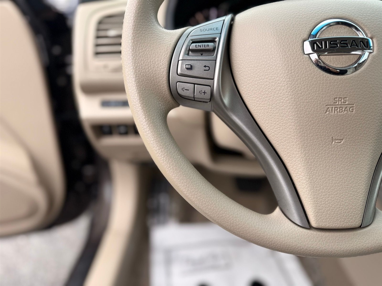 Nissan Altima 4dr Sdn I4 2.5 S 2013