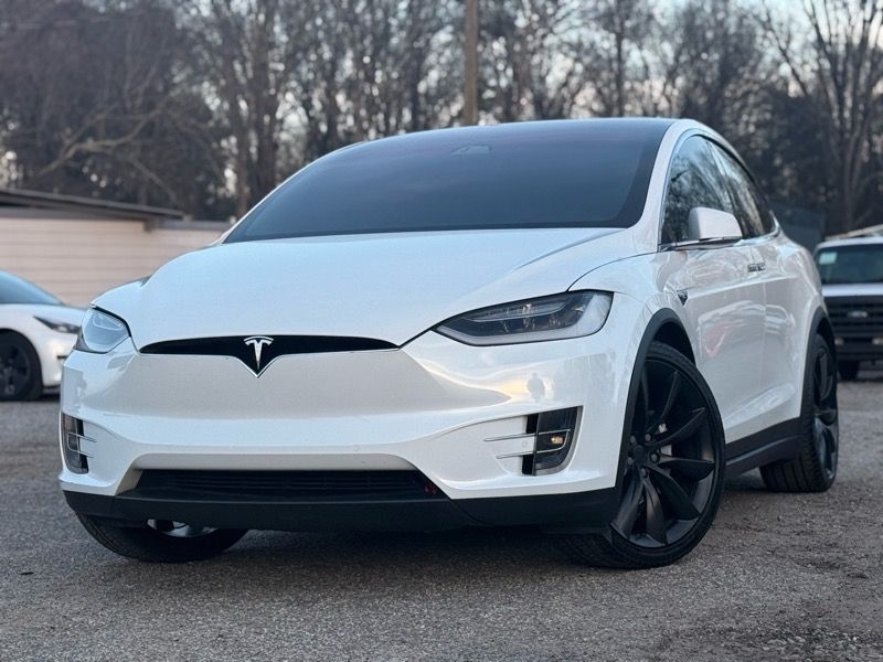2018 Tesla Model X 