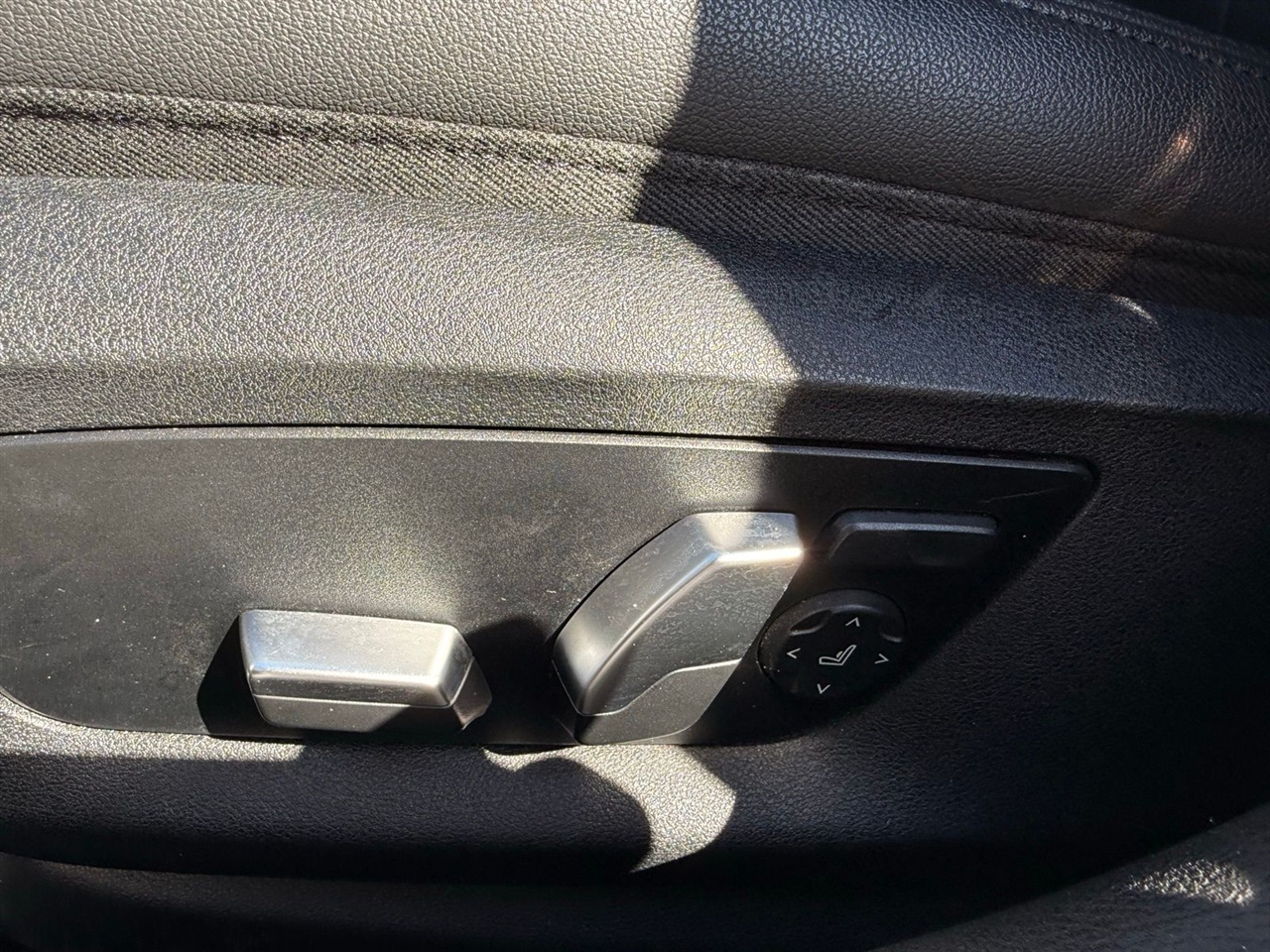 BMW 5 Series 530i Sedan 2019