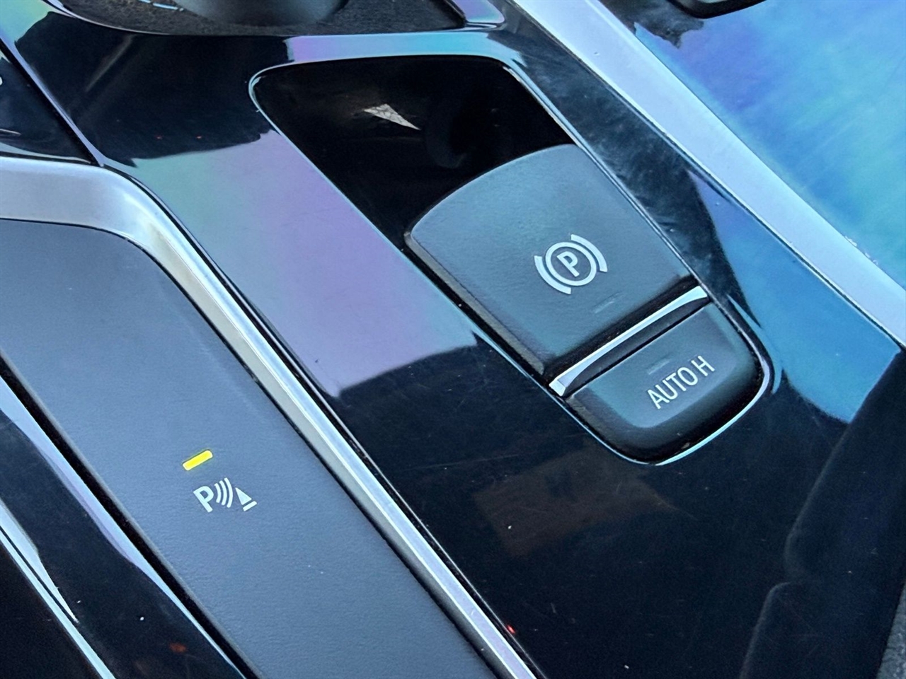 BMW 5 Series 530i Sedan 2019