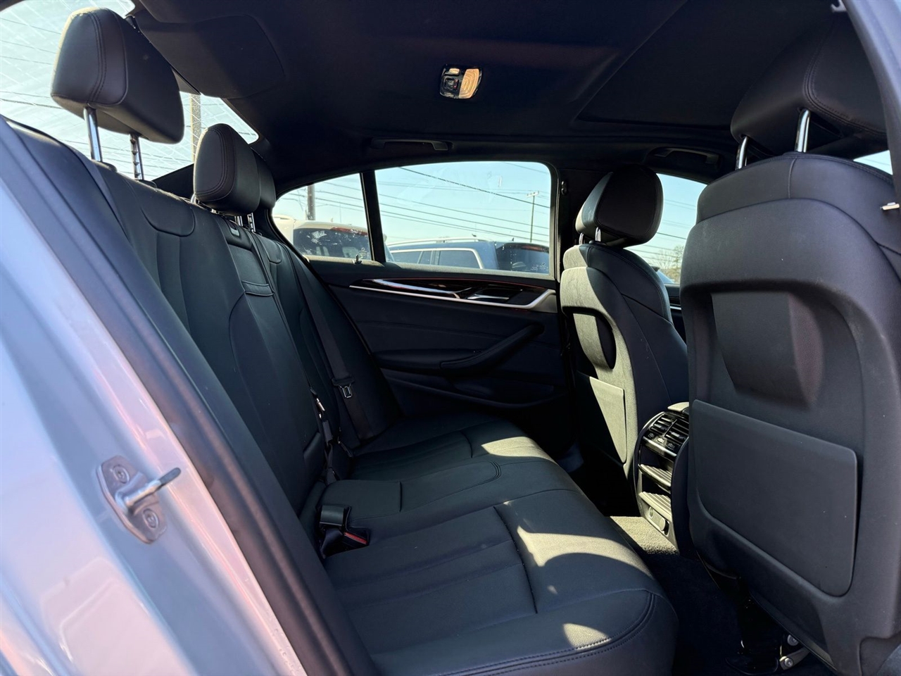 BMW 5 Series 530i Sedan 2019