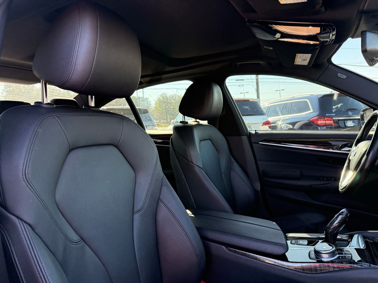 BMW 5 Series 530i Sedan 2019