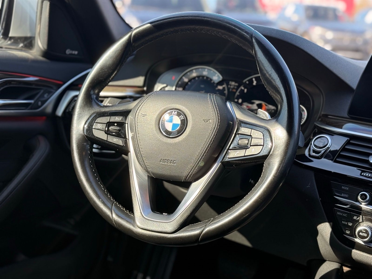 BMW 5 Series 530i Sedan 2019