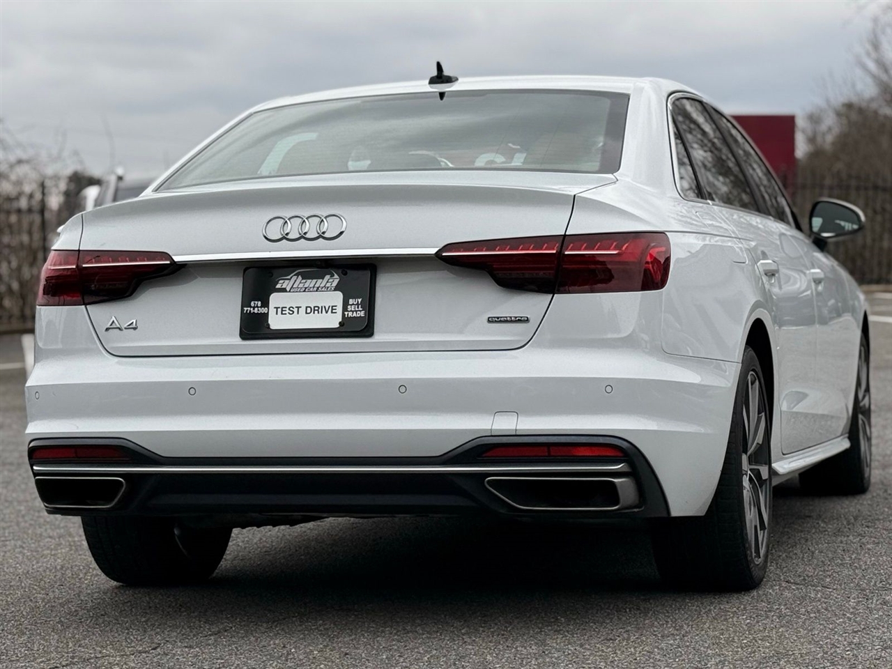 Audi A4 Sedan Premium 40 TFSI quattro 2021