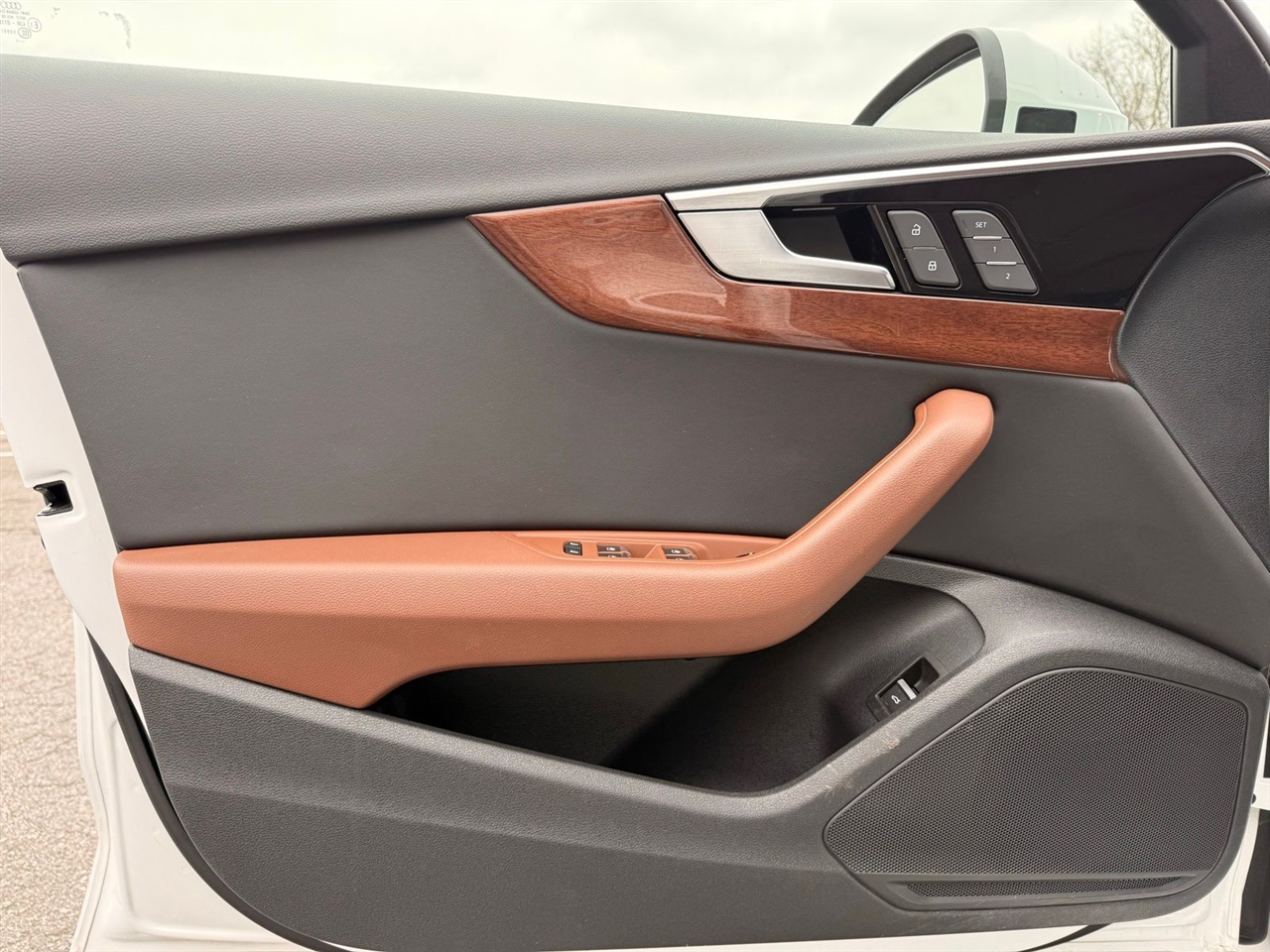 Audi A4 Sedan Premium 40 TFSI quattro 2021