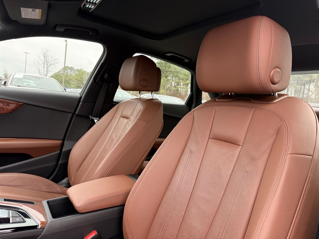 Audi A4 Sedan Premium 40 TFSI quattro 2021